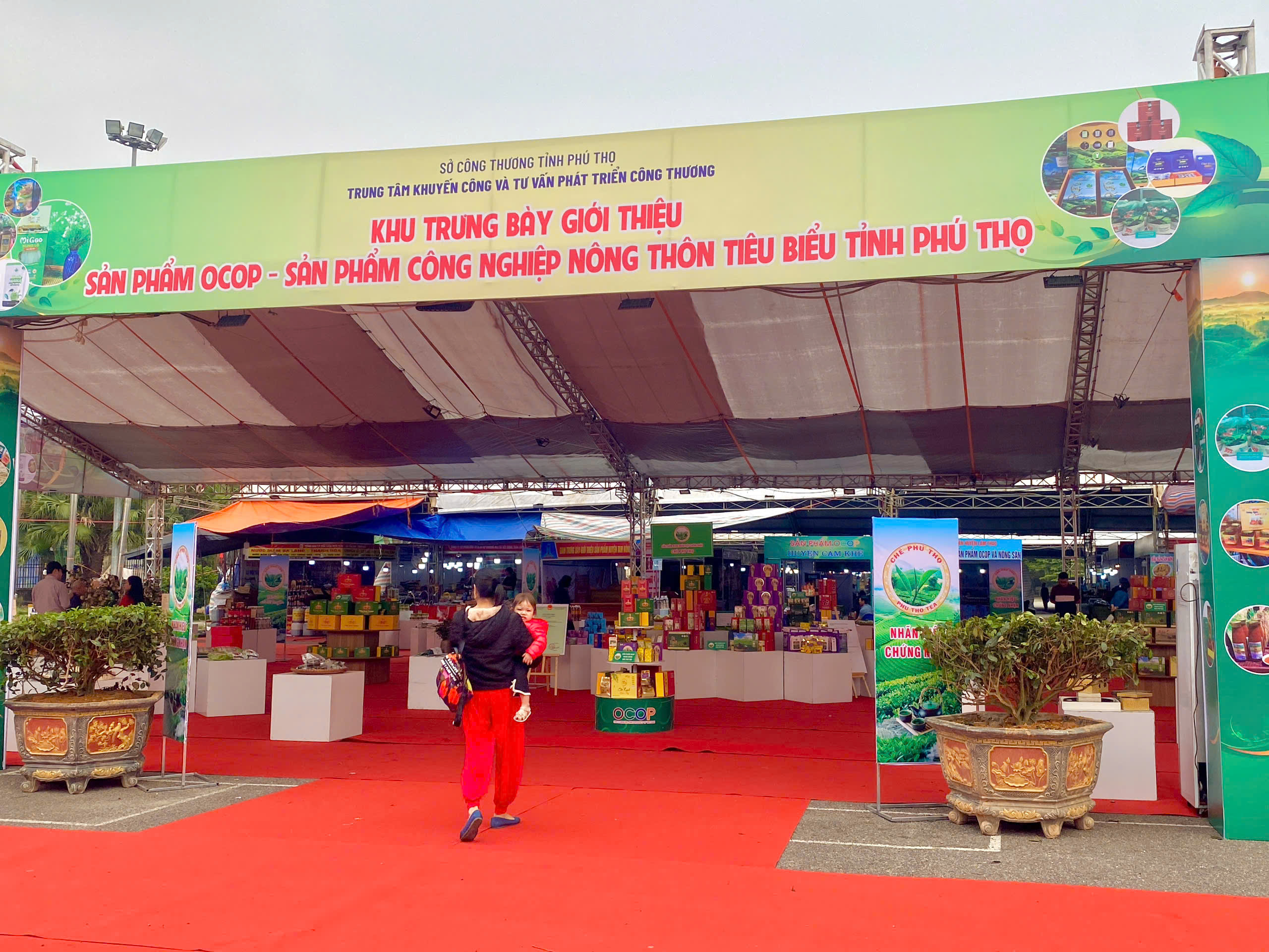 Lễ hội Đền Hùng  Cơ hội vàng cho Phú Thọ xúc tiến thương mại sản phẩm OCOP