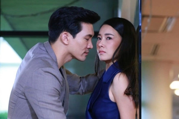 Chồng ngoại tình có nên tha thứ hay ly hôn