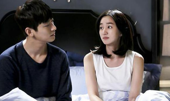 Vợ ở nhà kinh doanh kiếm nhiều tiền nhưng lời đề nghị ngọt ngào của cô ấy khiến tôi rối bời