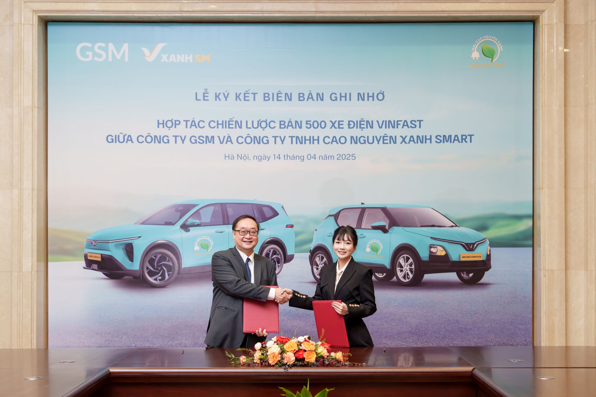 Cao Nguyên Xanh Smart mua 500 xe điện từ Xanh SM, vận hành hãng taxi điện đầu tiên tại Đắk Nông
