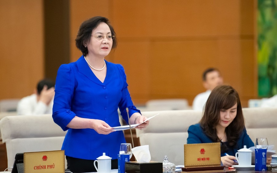 Sắp xếp đơn vị hành chính Chuyển 100% biên chế cấp huyện về cấp xã