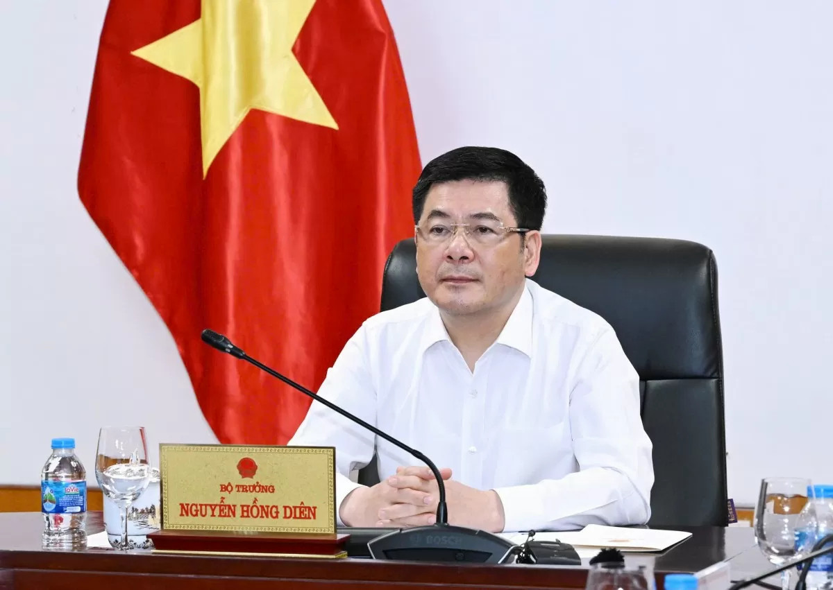 Bộ trưởng Công Thương cảnh báo hiện tượng lướt sóng trong đầu tư điện tái tạo