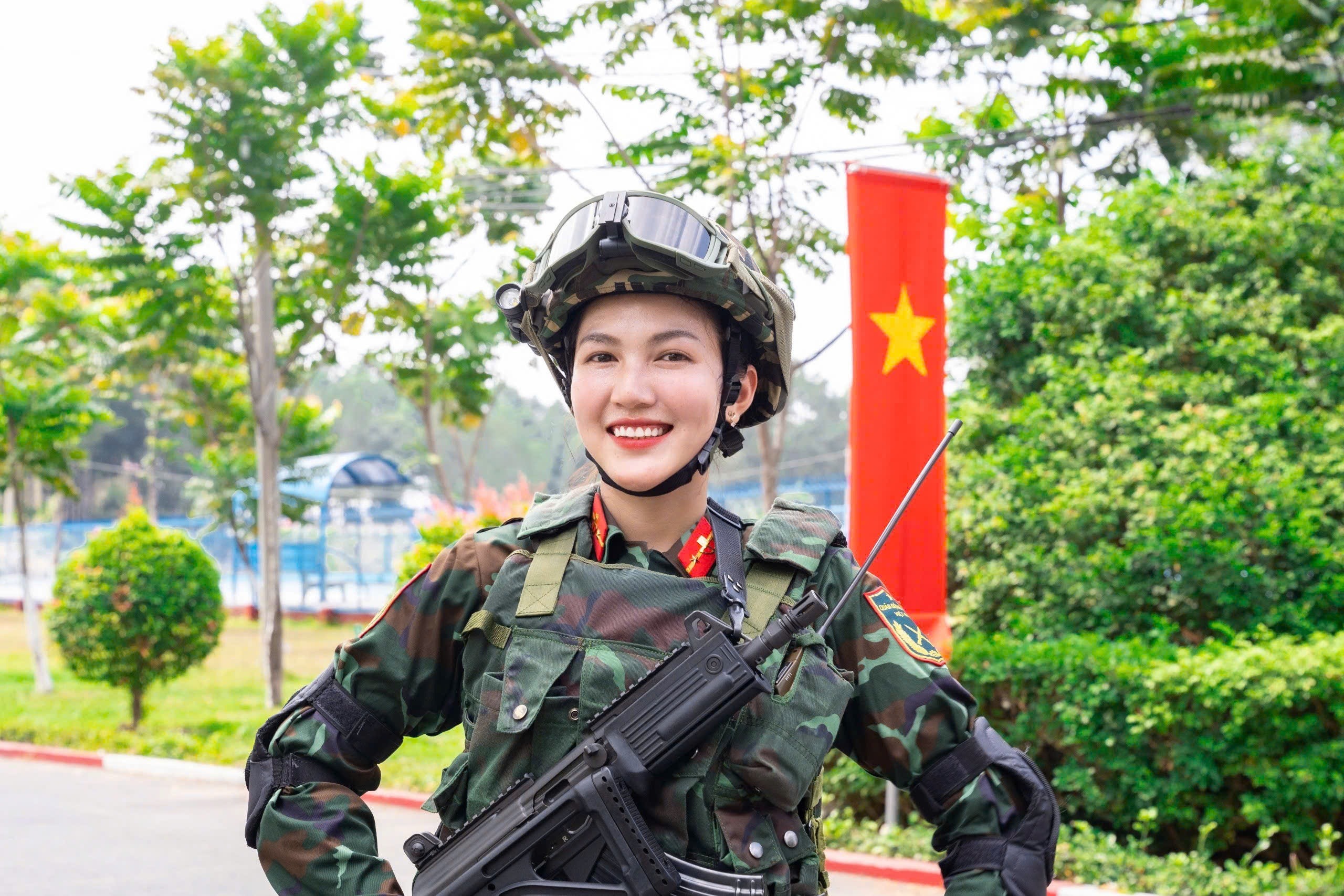 Danh tính chiến sĩ trong clip 9 giây trò chuyện với Bộ trưởng Bộ Quốc phòng hút triệu views