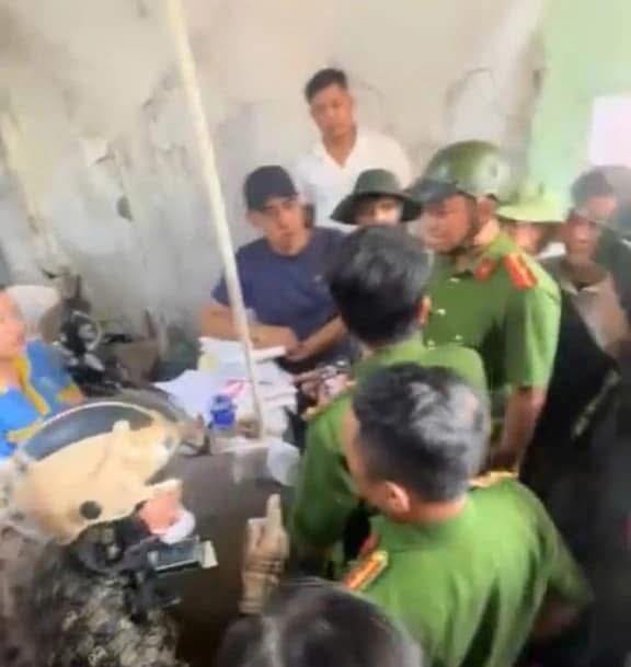 Bãi giữ xe thu 100klượt trong dịp lễ Khi lòng tham lấn át trách nhiệm cộng đồng