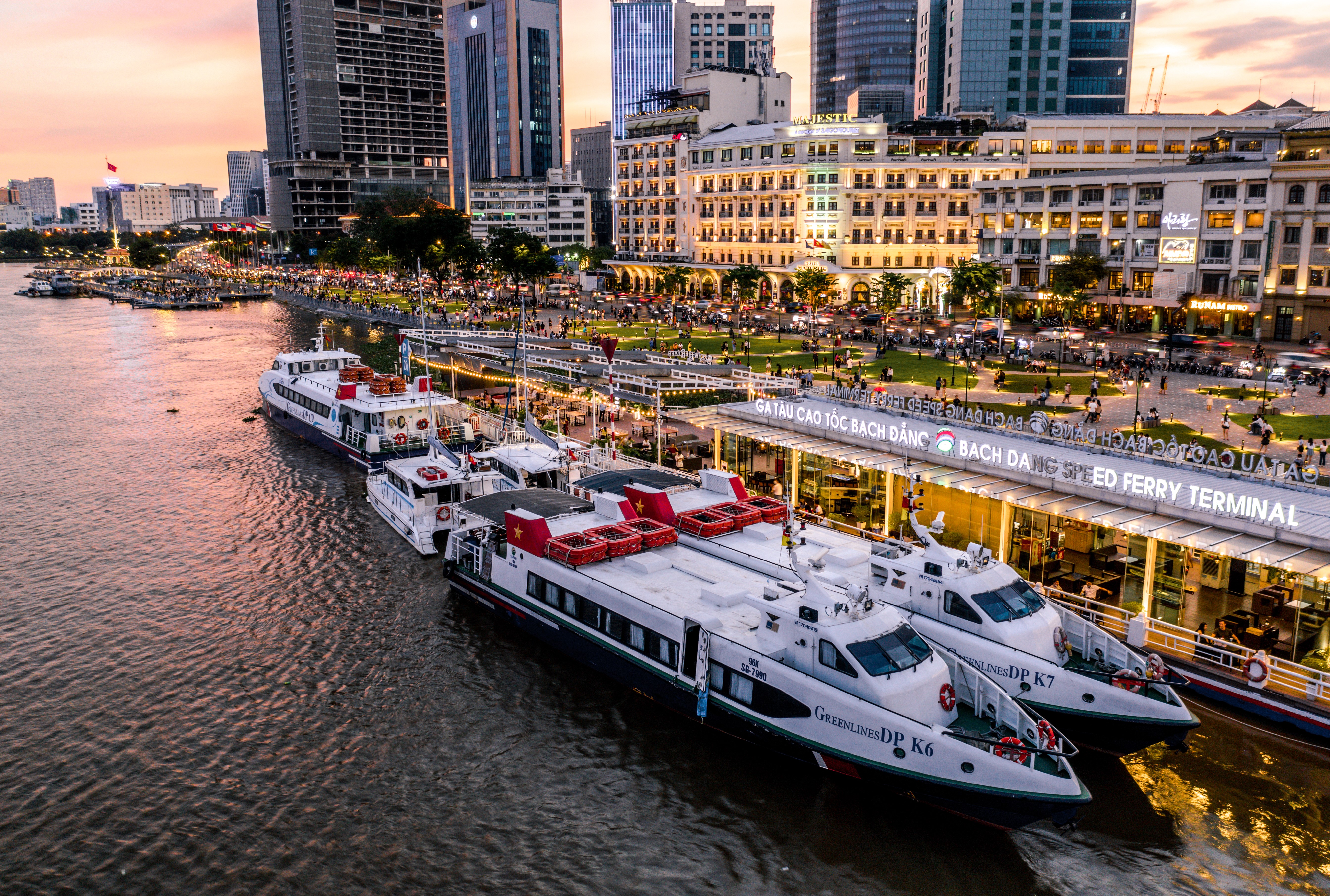 Đẩy mạnh phát triển sản phẩm du lịch đường thủy TPHCM năm 2025