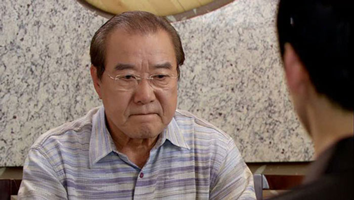 Có lương hưu 15 triệu, tôi giả nghèo đến nhà con trai, nhưng một việc làm của con dâu khiến tôi bỏ đi ngay lập tức