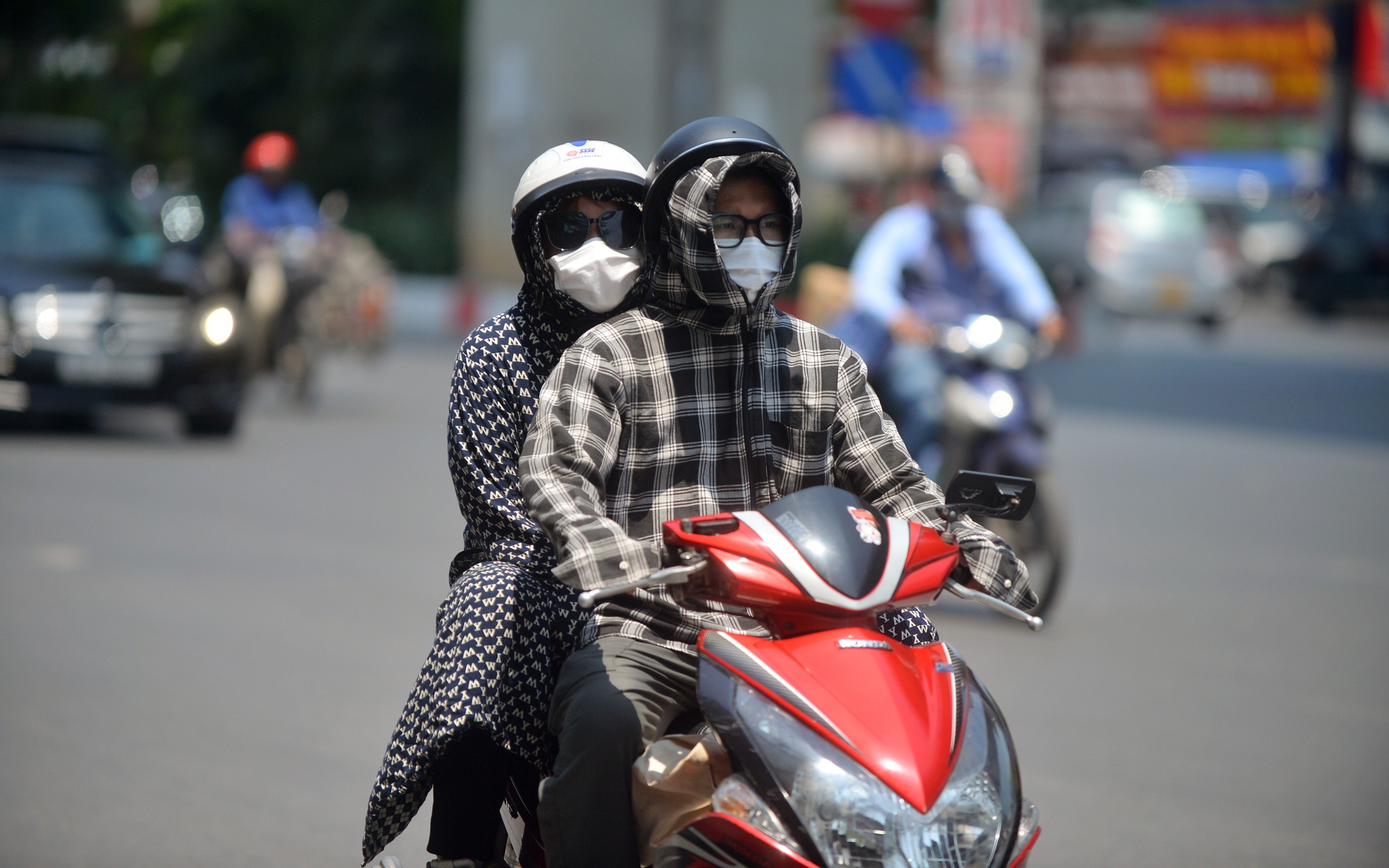 Dự báo thời tiết đêm nay và ngày mai 85 Hà Nội và các khu vực trên cả nước