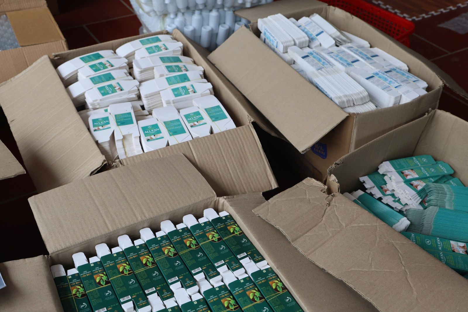 Hơn 100.000 đơn hàng mỹ phẩm giả, bán trót lọt qua Shopee, Tiktok