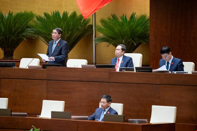 Quốc hội thảo luận về lộ trình áp thuế tiêu thụ đặc biệt với nước giải khát có đường