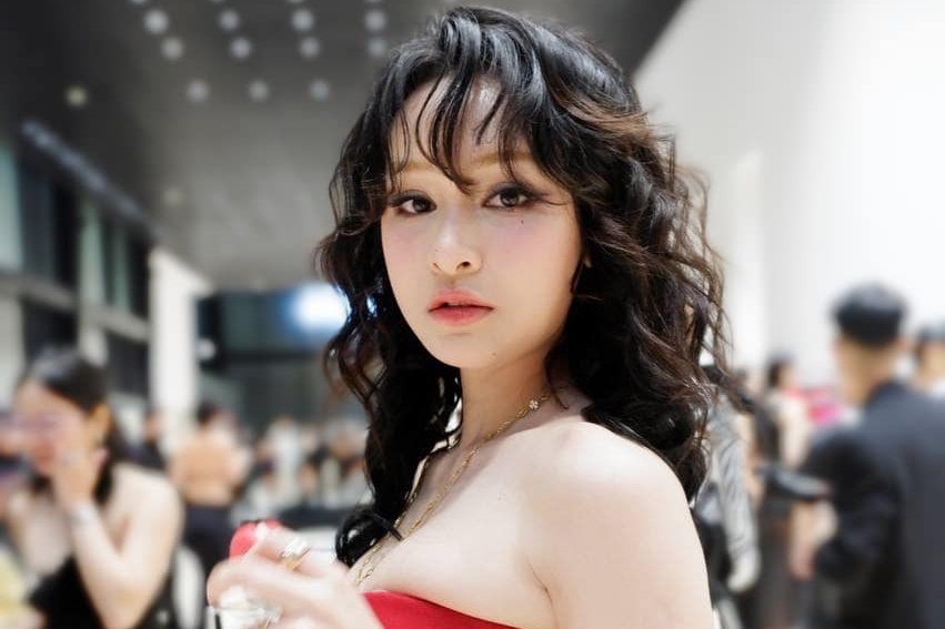 Nhận bão tiêu cực, Hiền Hồ khóa bình luận trang cá nhân