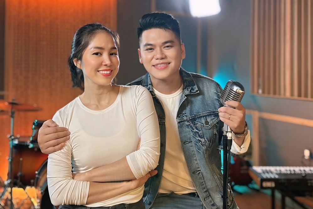 Lê Phương được chồng trẻ chăm sóc, chiều chuộng cỡ nào