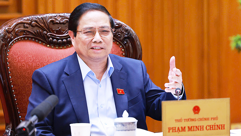 Thủ tướng chỉ đạo chấn chỉnh kỷ cương, tạo môi trường kinh doanh thuận lợi cho doanh nghiệp