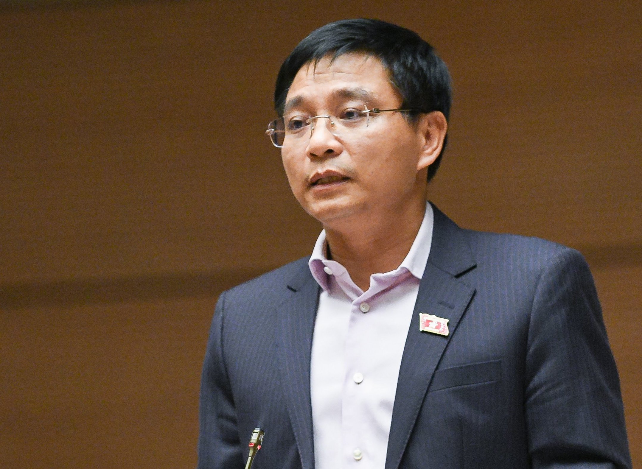 Đẩy mạnh phân cấp, phân quyền trong thu và chi ngân sách nhà nước