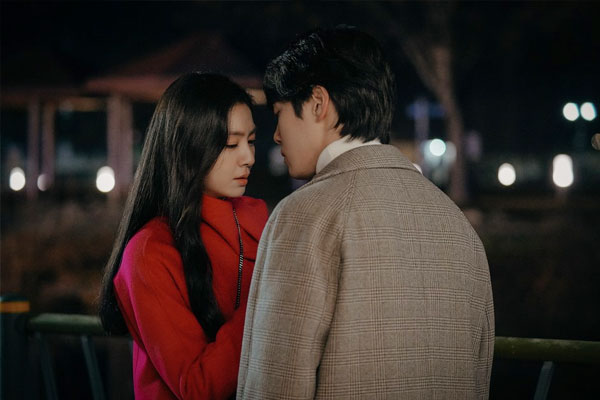 Tình cờ gặp lại người yêu cũ, 1 lần say làm điều có lỗi với vợ khiến người đàn ông ân hận cả đời