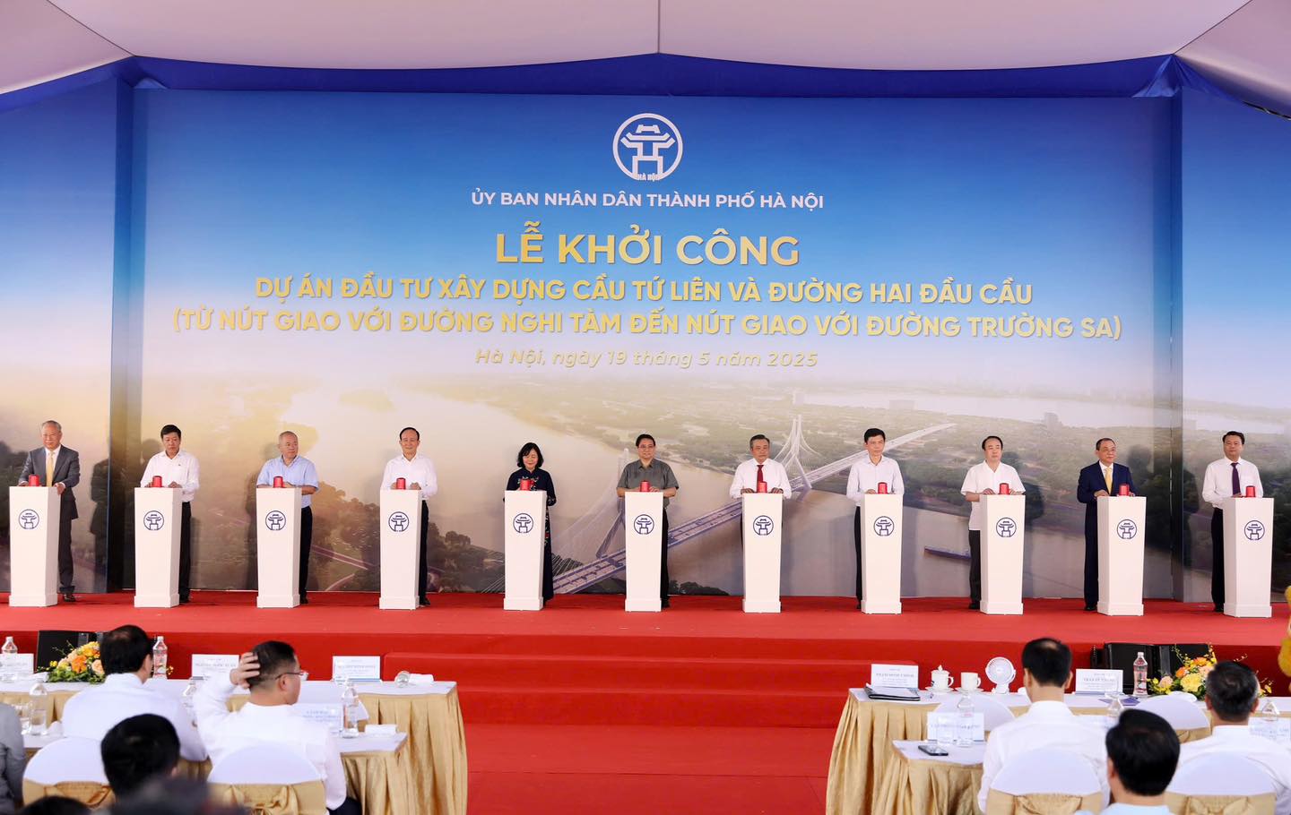 Thủ tướng yêu cầu hoàn thành cầu Tứ Liên trong 24 tháng