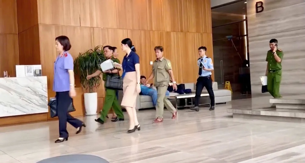 Thu nhập thuộc top sao hạng A, Thùy Tiên ở trong căn hộ thế nào