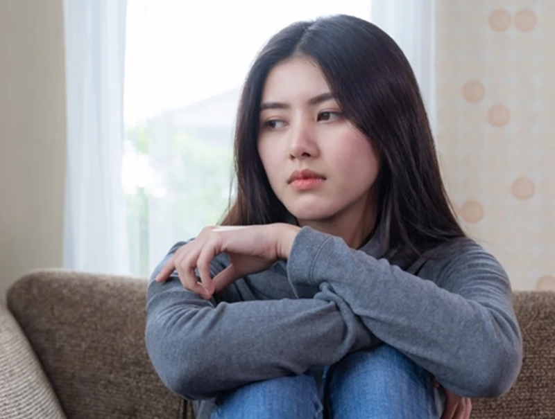 Chồng luôn che giấu mức lương thật của mình, một lần vô tình thấy tin nhắn chuyển khoản của anh, tôi muốn ly hôn