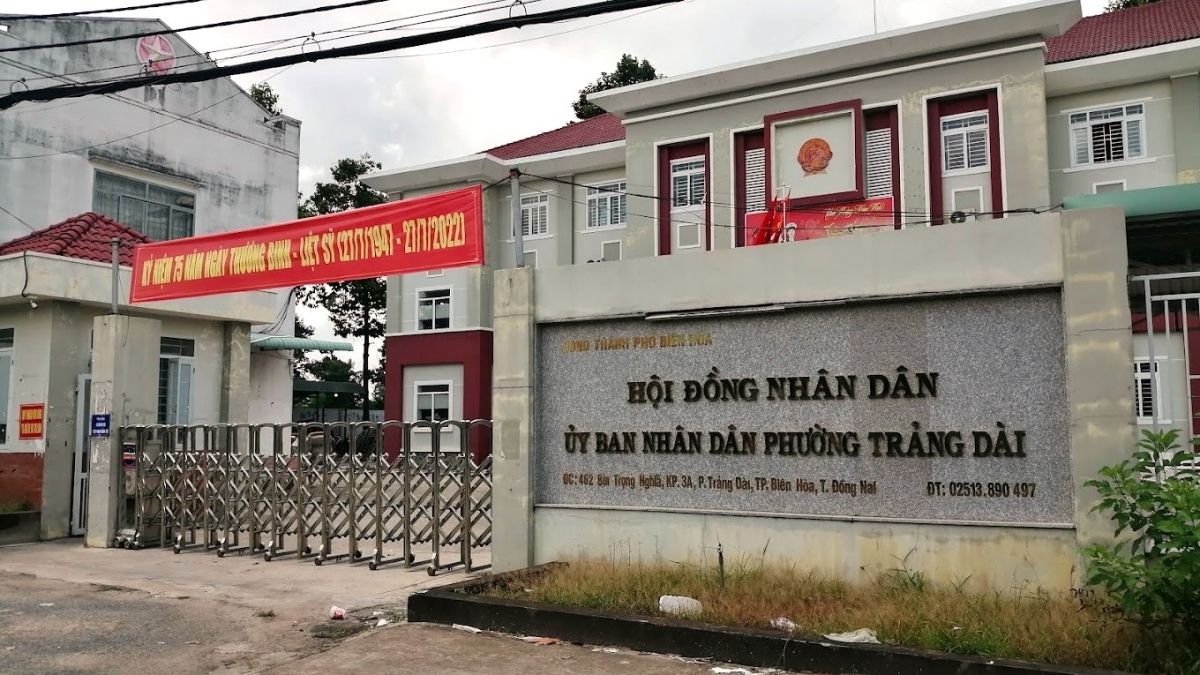 Bắt tạm giam Chủ tịch UBND phường Trảng Dài