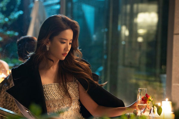 Sau ly hôn mẹ bỏ lại 2 chị em tôi đi lấy chồng, khi chúng tôi trưởng thành quay về xin tha thứ