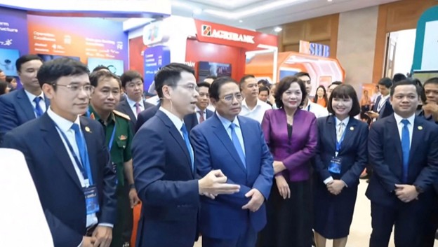 Chuyển đổi số ngân hàng 2025 Xây dựng hệ sinh thái số thông minh trong kỷ nguyên mới