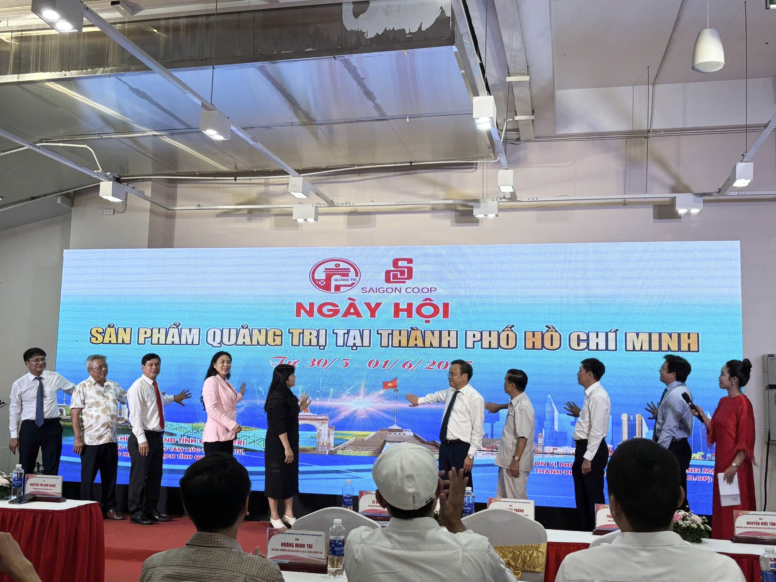 Co.opmart tổ chức ngày hội sản phẩm tỉnh Quảng Trị tại TP.HCM