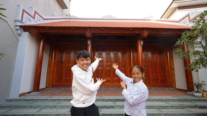 Ngỡ ngàng cuộc sống hiện tại của bà Tân Vlog sau 6 năm nổi đình đám MXH