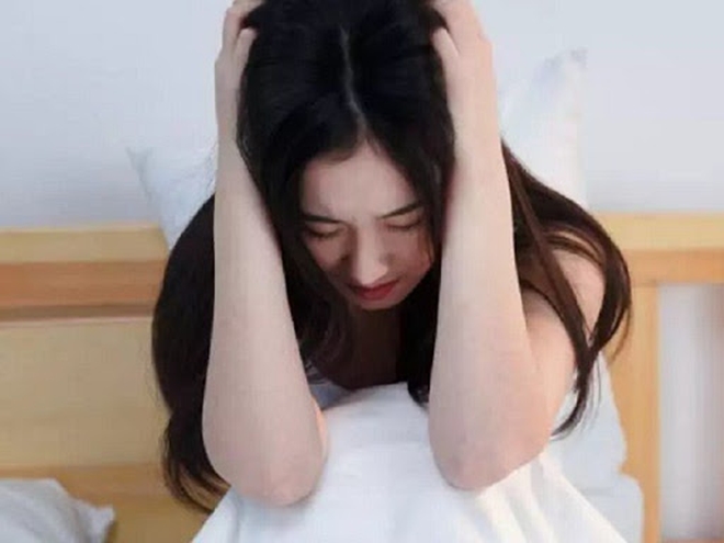 Yêu nhau 6 năm nhưng bạn trai không muốn kết hôn, nhưng mới chia tay tôi 3 tháng anh đã lấy người khác