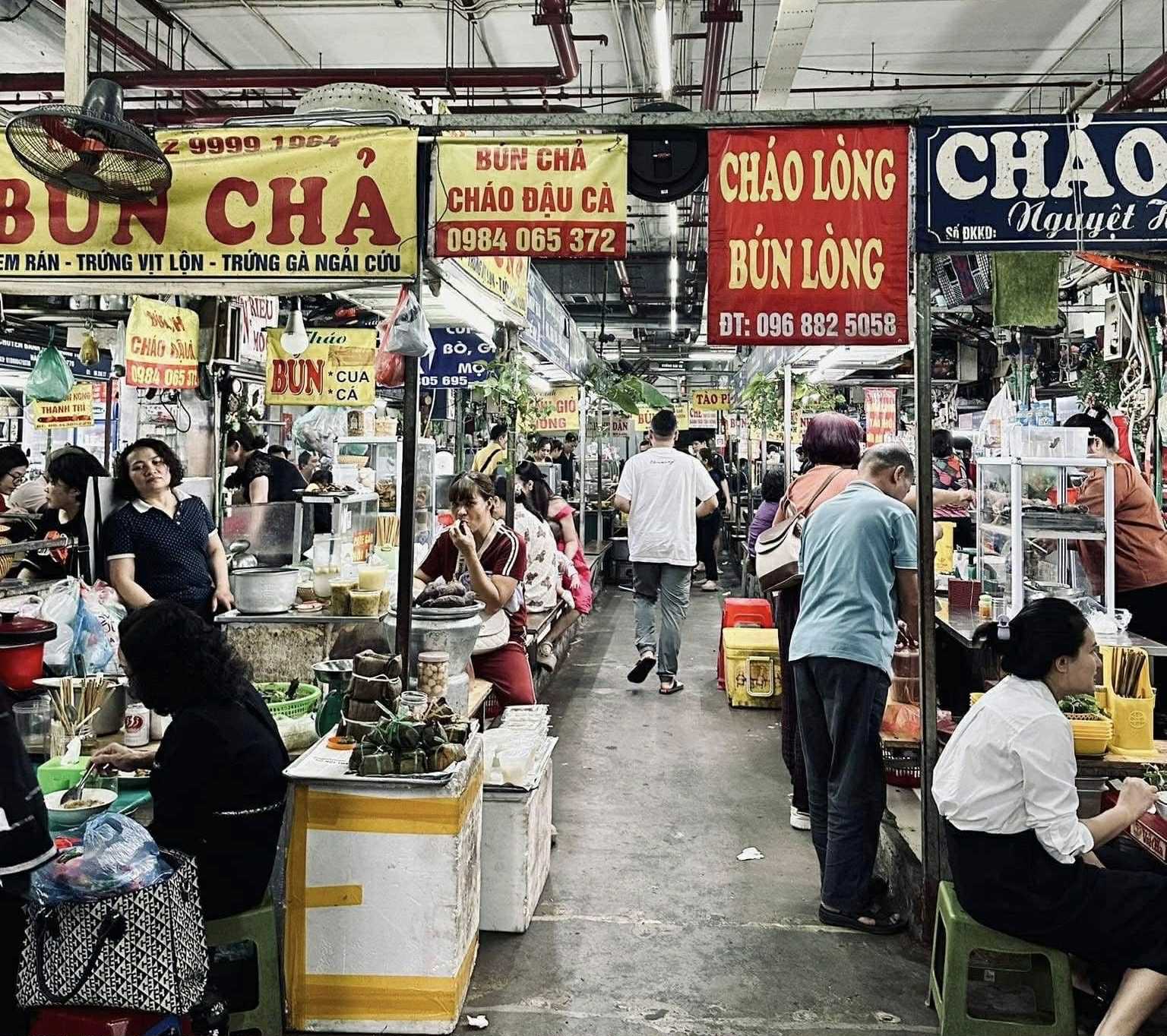 Tiểu thương chật vật giữa áp lực bỏ thuế khoán và cơn sóng tăng giá