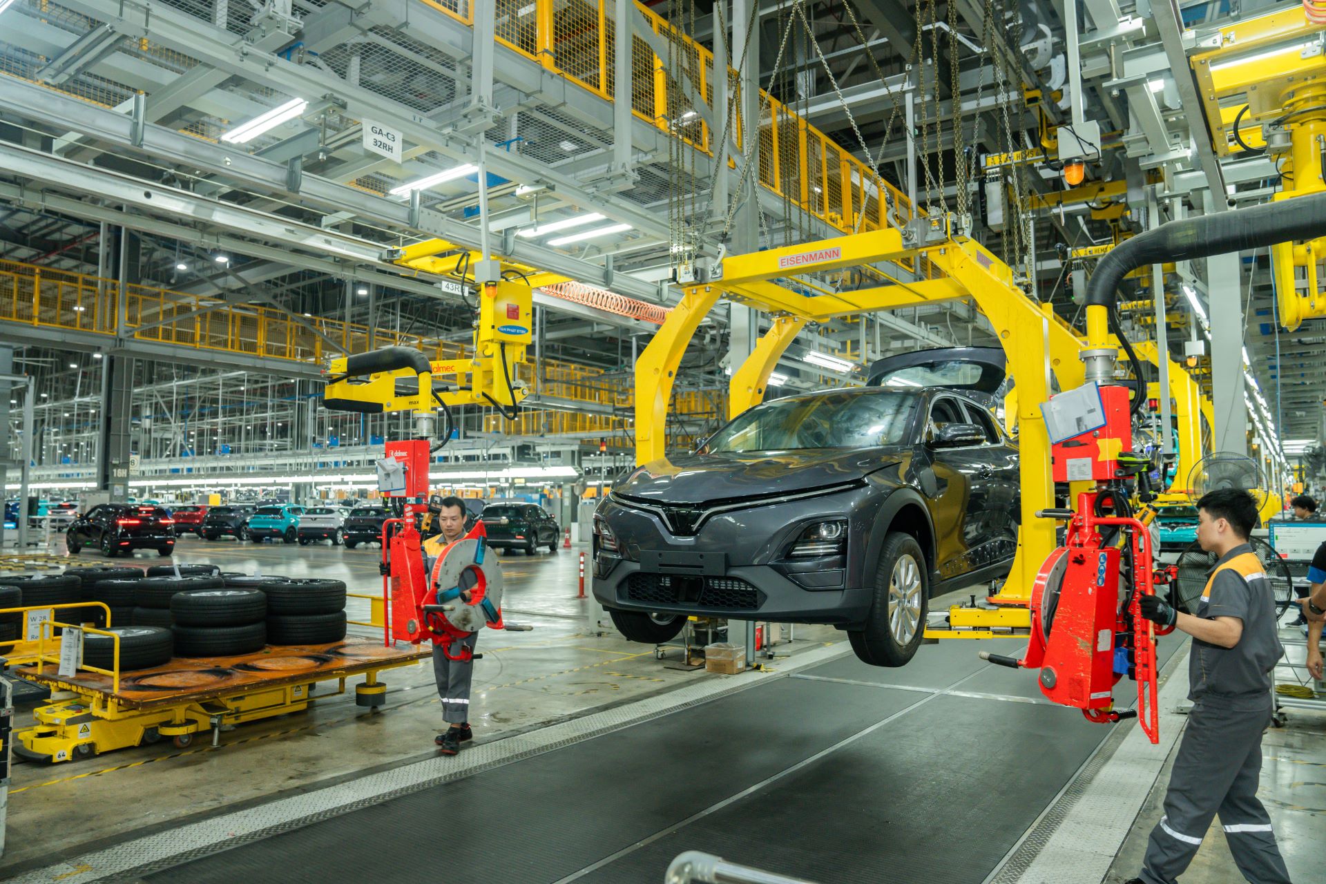 Chuyên gia VinFast đang tiên phong đặt nền móng cho hệ sinh thái sản xuất quốc gia