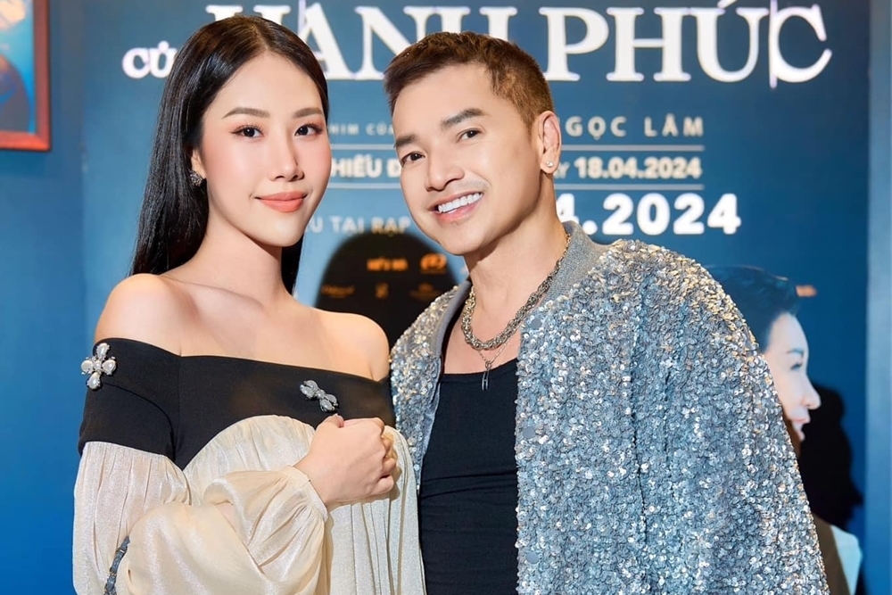 Diễn viên Quang Minh U70 yêu chiều bạn gái kém 37 tuổi, để con trai theo họ mẹ