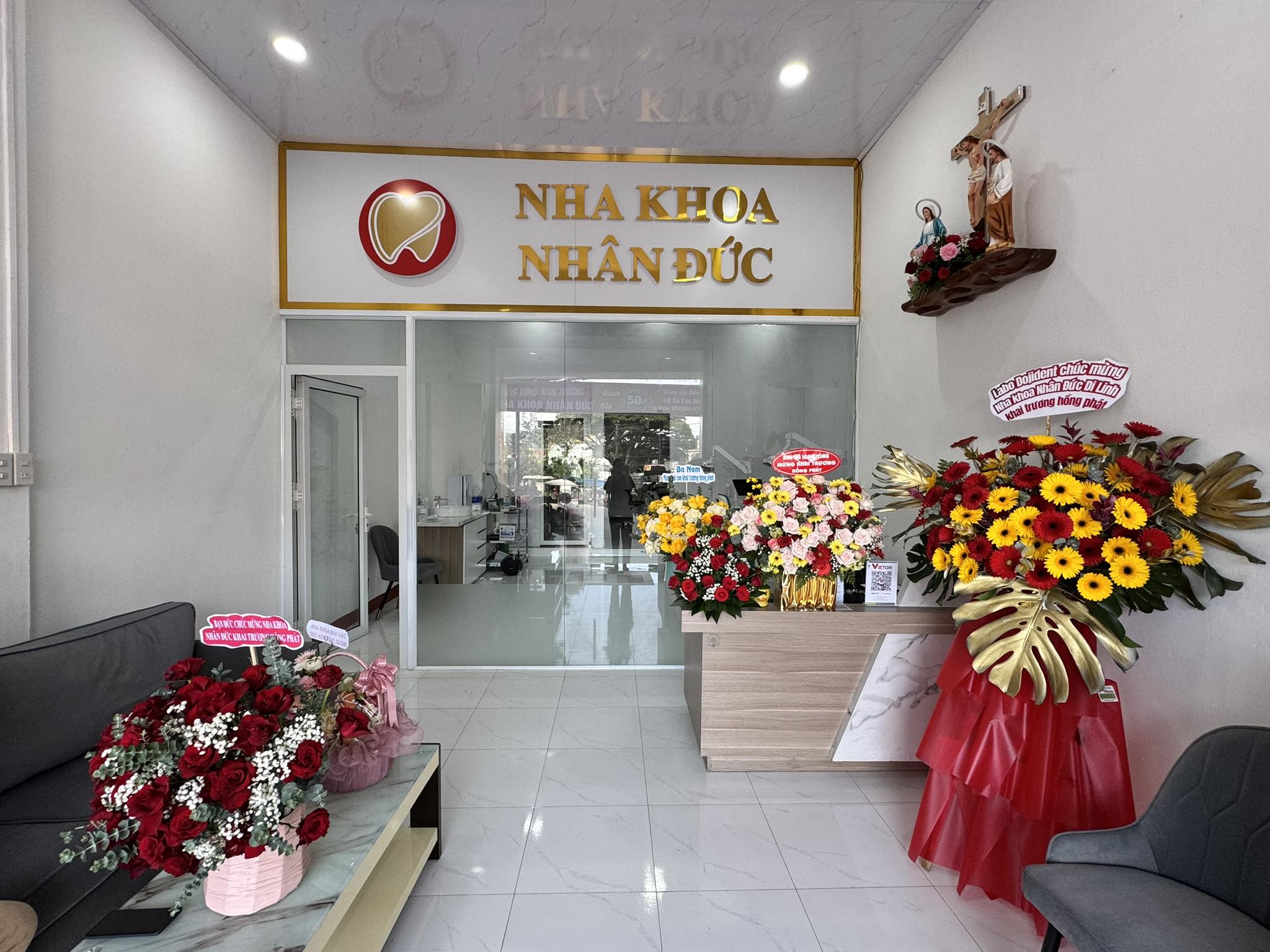 Lâm Đồng Phát hiện Nha khoa Nhân Đức tại Di Linh hoạt động “chui”