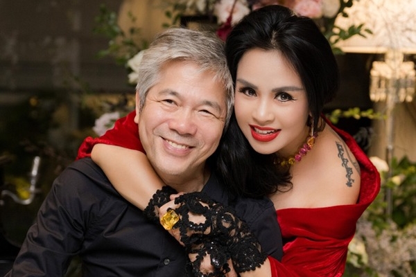 Diva Thanh Lam tổ chức đám cưới ở tuổi 56