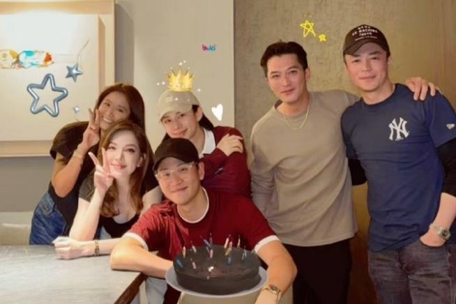 Vợ chồng Hoắc Kiến Hoa - Lâm Tâm Như hiếm hoi xuất hiện cùng nhau