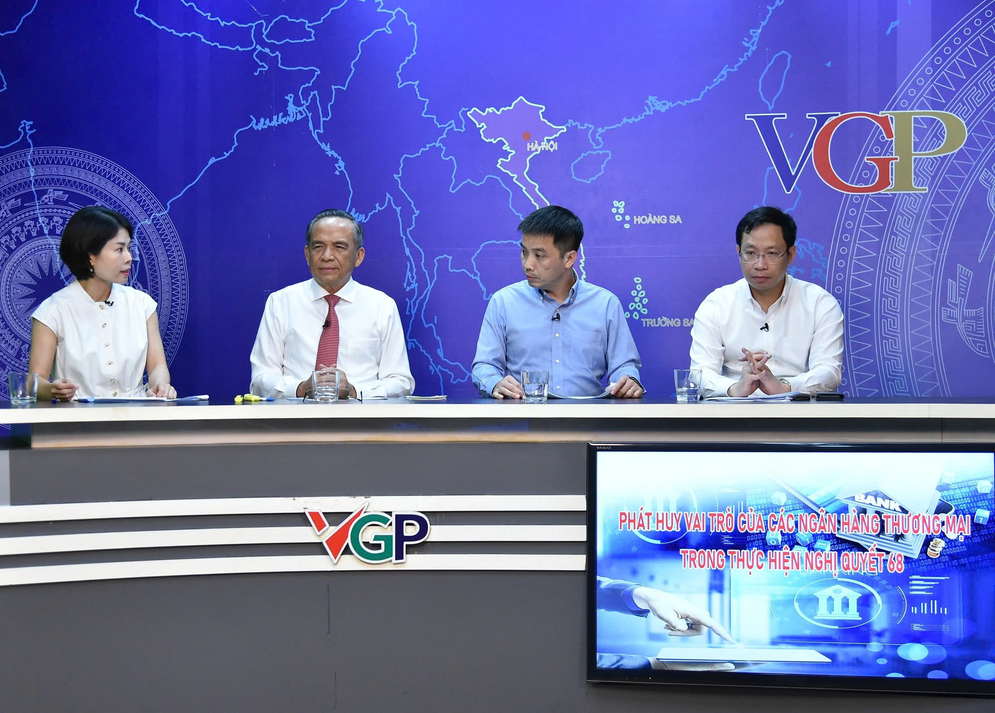 Phát huy vai trò của các ngân hàng thương mại trong thực hiện Nghị quyết 68