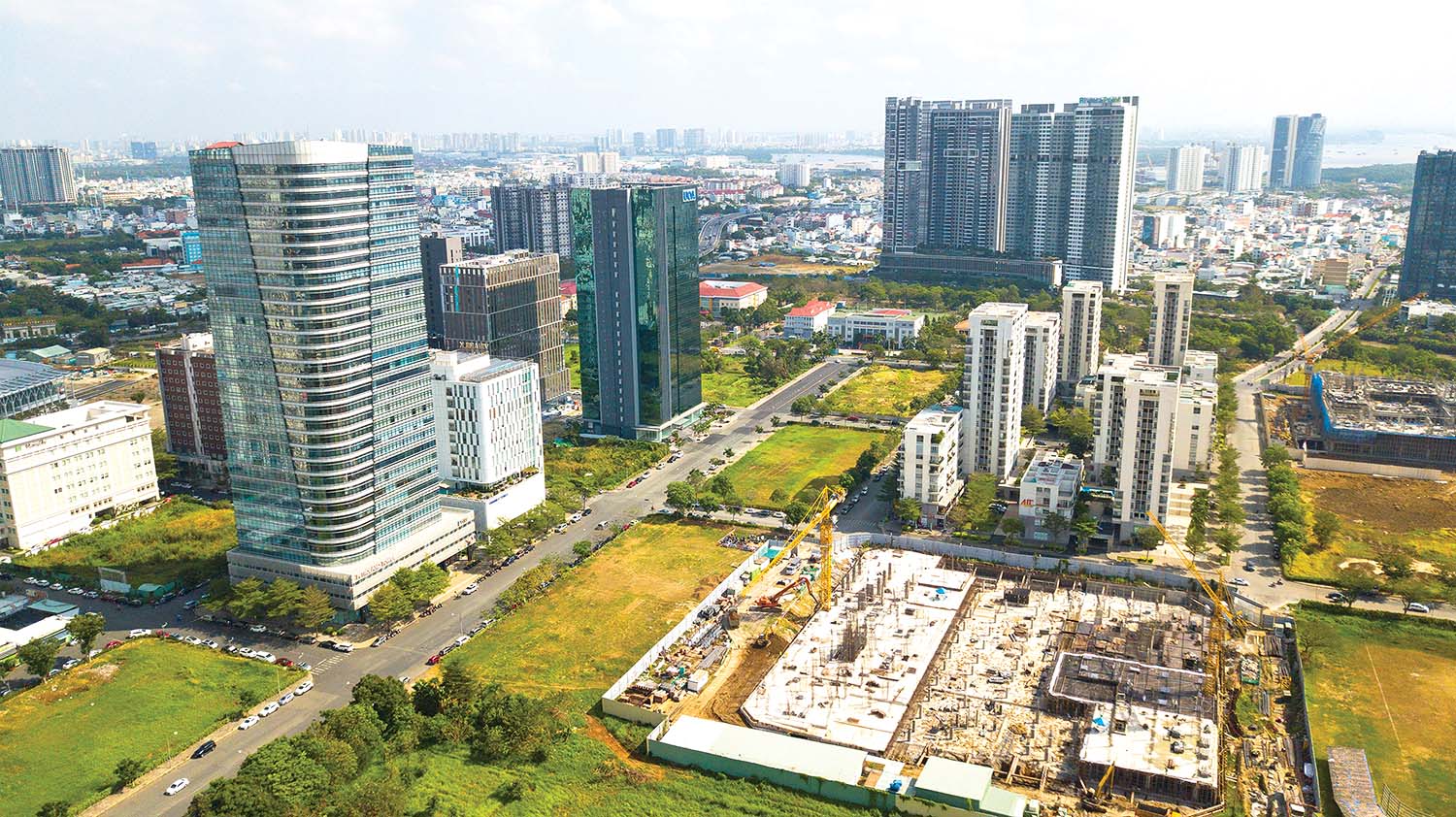 Miễn giấy phép xây dựng cho 112 dự án bất động sản ở TPHCM