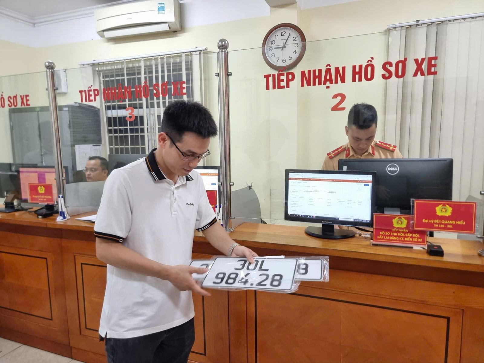 Từ 17 Đăng ký xe tại Hà Nội sẽ thực hiện ở đâu