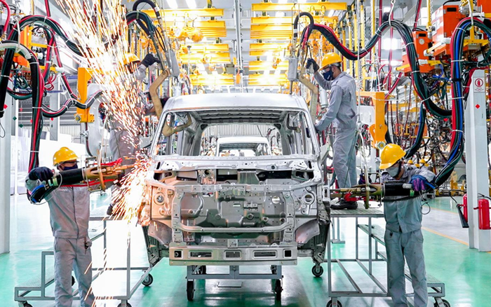 PMI tháng 62025 Sức ép thuế quan và nguy cơ suy giảm sản xuất kéo dài