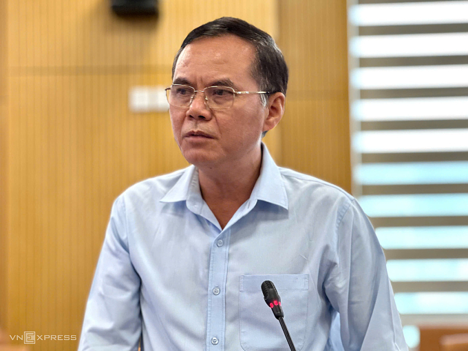 Kỷ luật cán bộ thú y đóng dấu kiểm dịch sai quy định với heo bệnh của C.P Việt Nam