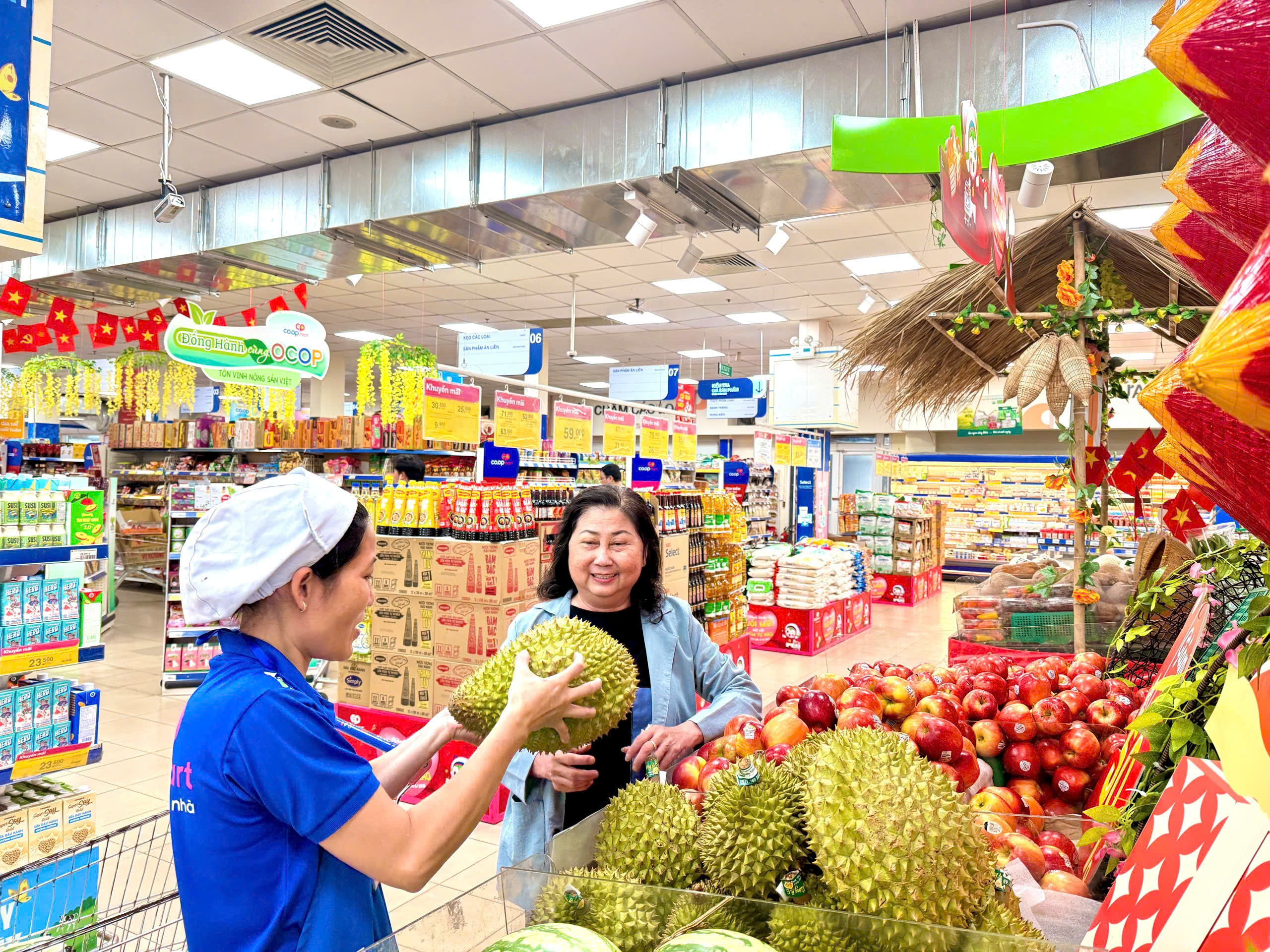 Saigon Co.op khẳng định vai trò hợp tác xã kiểu mẫu trong bán lẻ hiện đại