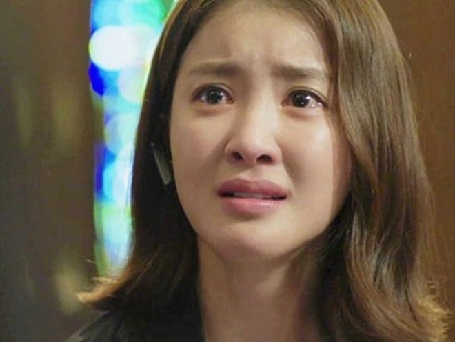 Tưởng chồng cặp kè với “máy bay bà già”, tôi lao vào làm loạn rồi bật khóc khi biết sự thật