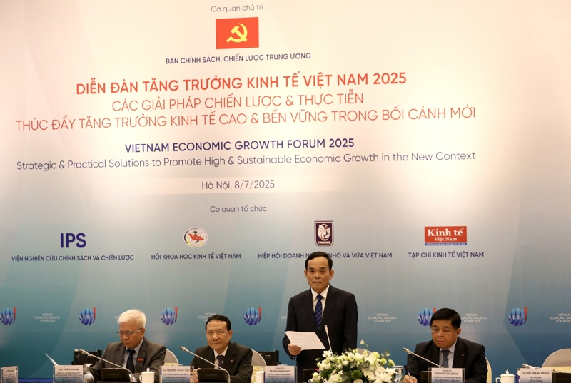 Tìm giải pháp bền vững chinh phục mục tiêu tăng trưởng hai con số