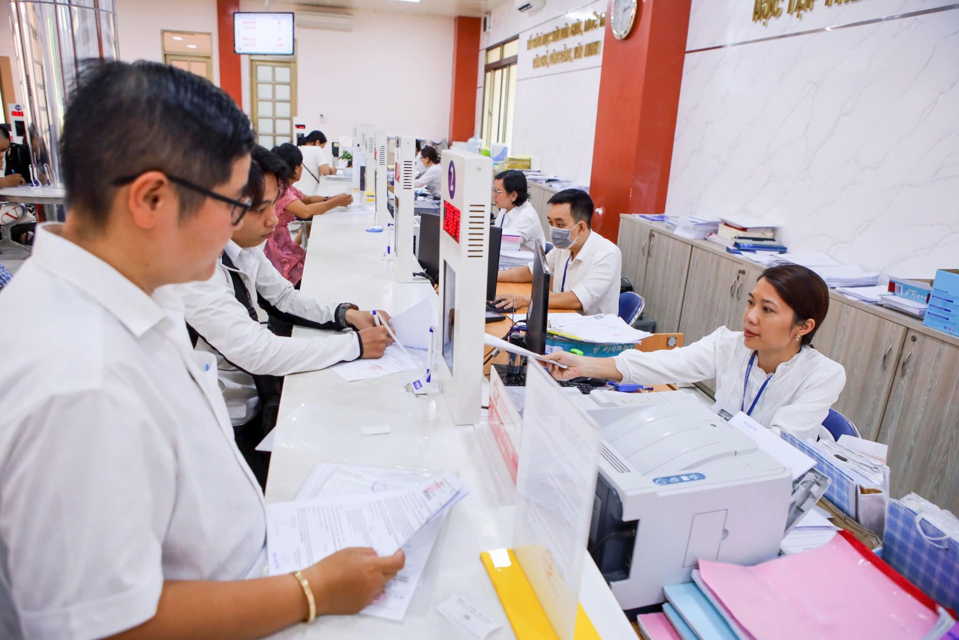 TP.HCM nhận hơn 11.000 hồ sơ nhà đất sau thực hiện chính quyền 2 cấp