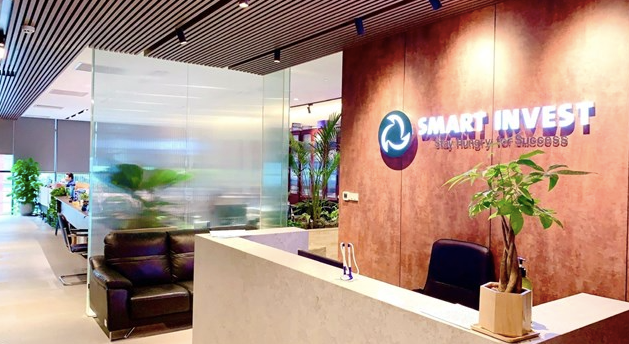 Chứng khoán SmartInvest bị phạt vì không báo cáo giao dịch