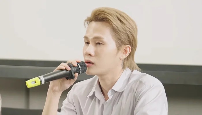 Sau khi tố Thiên An, Jack xin lỗi hai nhân vật đặc biệt