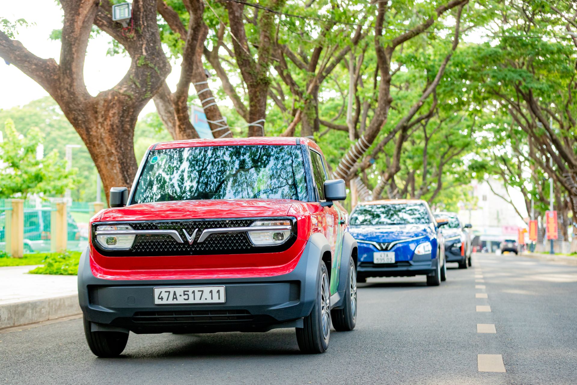 Khách hàng lời lớn khi mua ô tô trực tuyến trên website VinFast