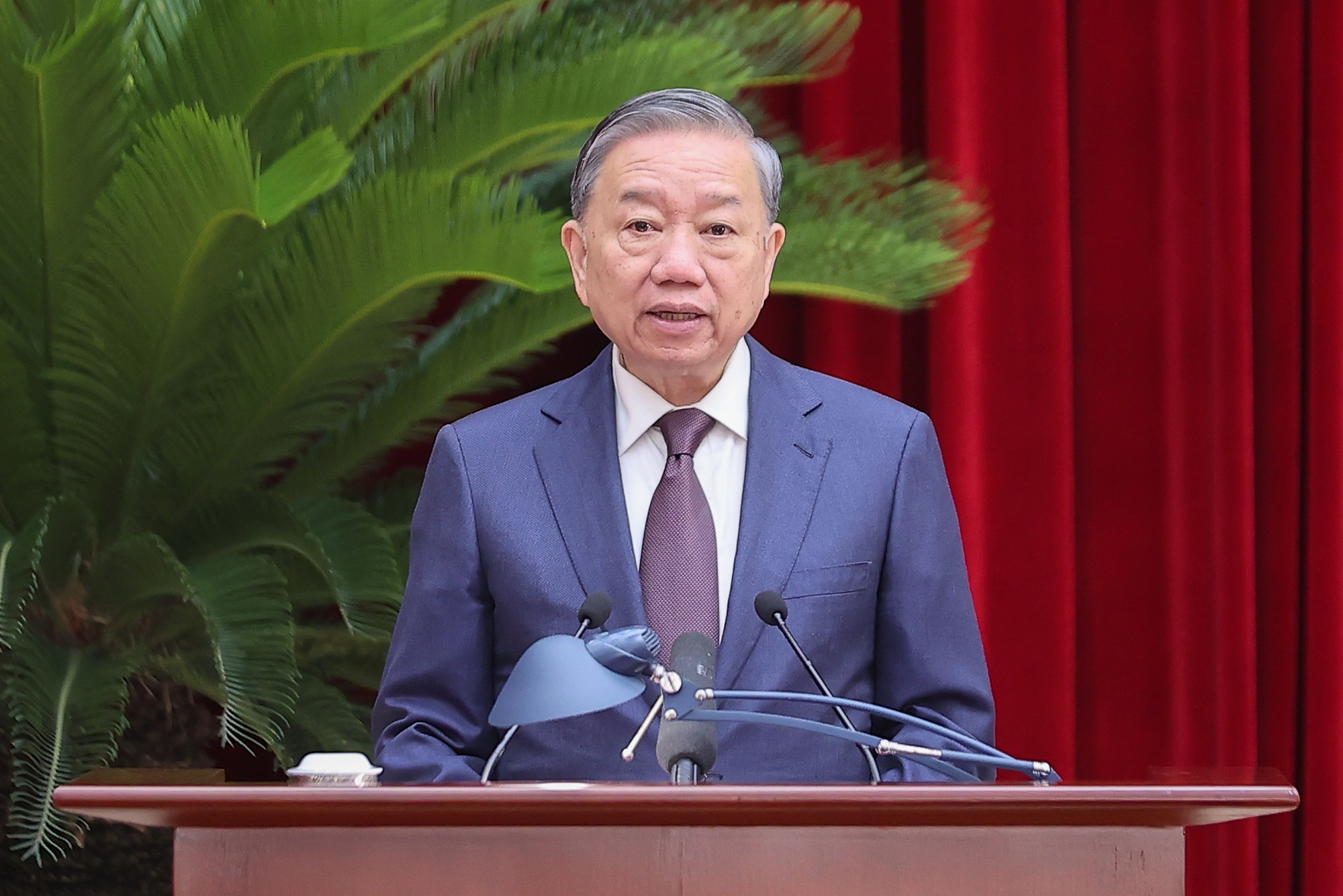 Toàn văn bài phát biểu của Tổng Bí thư Tô Lâm tại phiên khai mạc Hội nghị trung ương 12 - khóa XIII