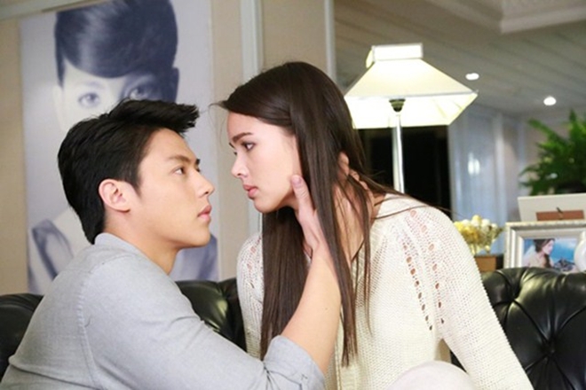 Vừa mới sinh con, 10h đêm vợ cũ còn tìm đến tận nhà quyến rũ chồng, tôi chỉ làm điều này mà khiến cả 2 nhớ đời