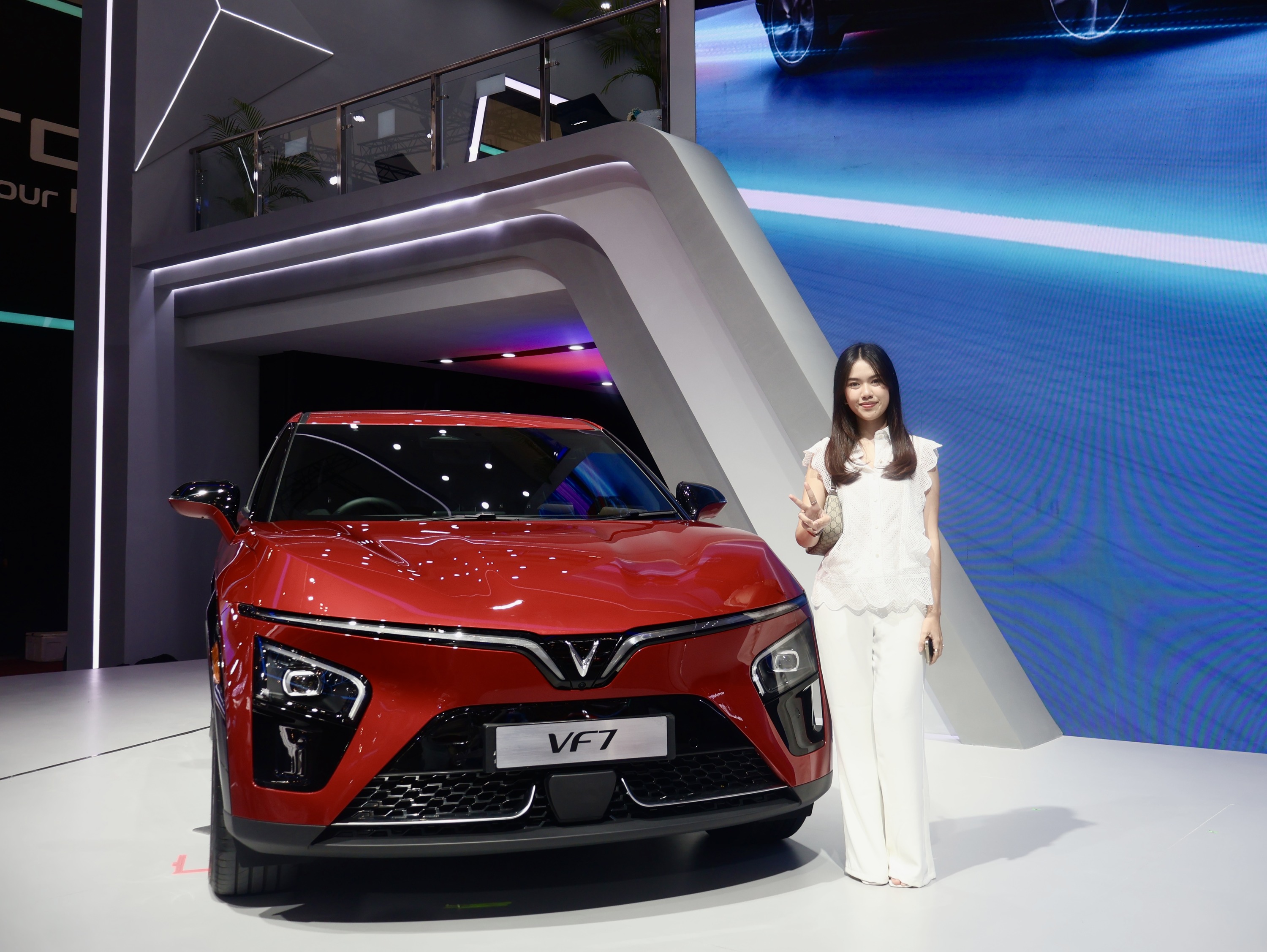 Người Indonesia trầm trồ vì thiết kế mạnh mẽ, đậm chất châu Âu của VinFast VF 7