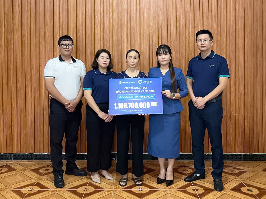 OPES và VBI chi trả hơn 1 tỷ đồng cho người thân khách hàng tham gia hiểm chăm sóc sức khỏe 
