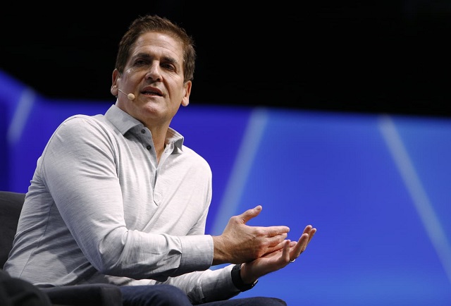 Tỷ phú Mark Cuban tuyên bố “Sở hữu trí tuệ là Vua trong thế giới AI” Tỷ phú Mark Cuban tuyên bố “Sở hữu trí tuệ là Vua trong thế giới AI”